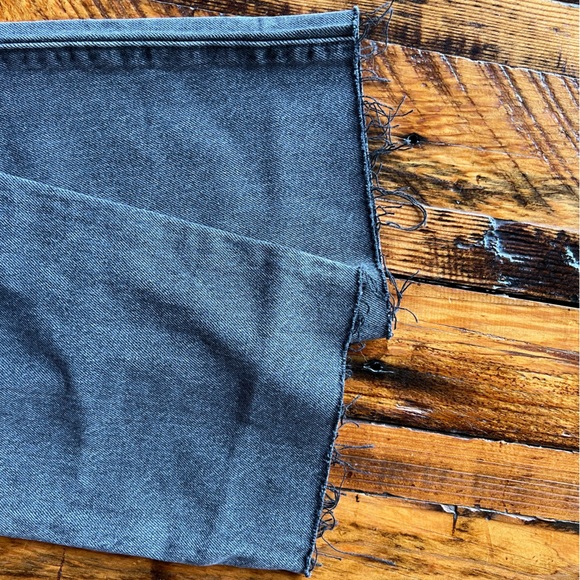 Levi’s faded black 501 cropped jeans - Picture 3 of 9